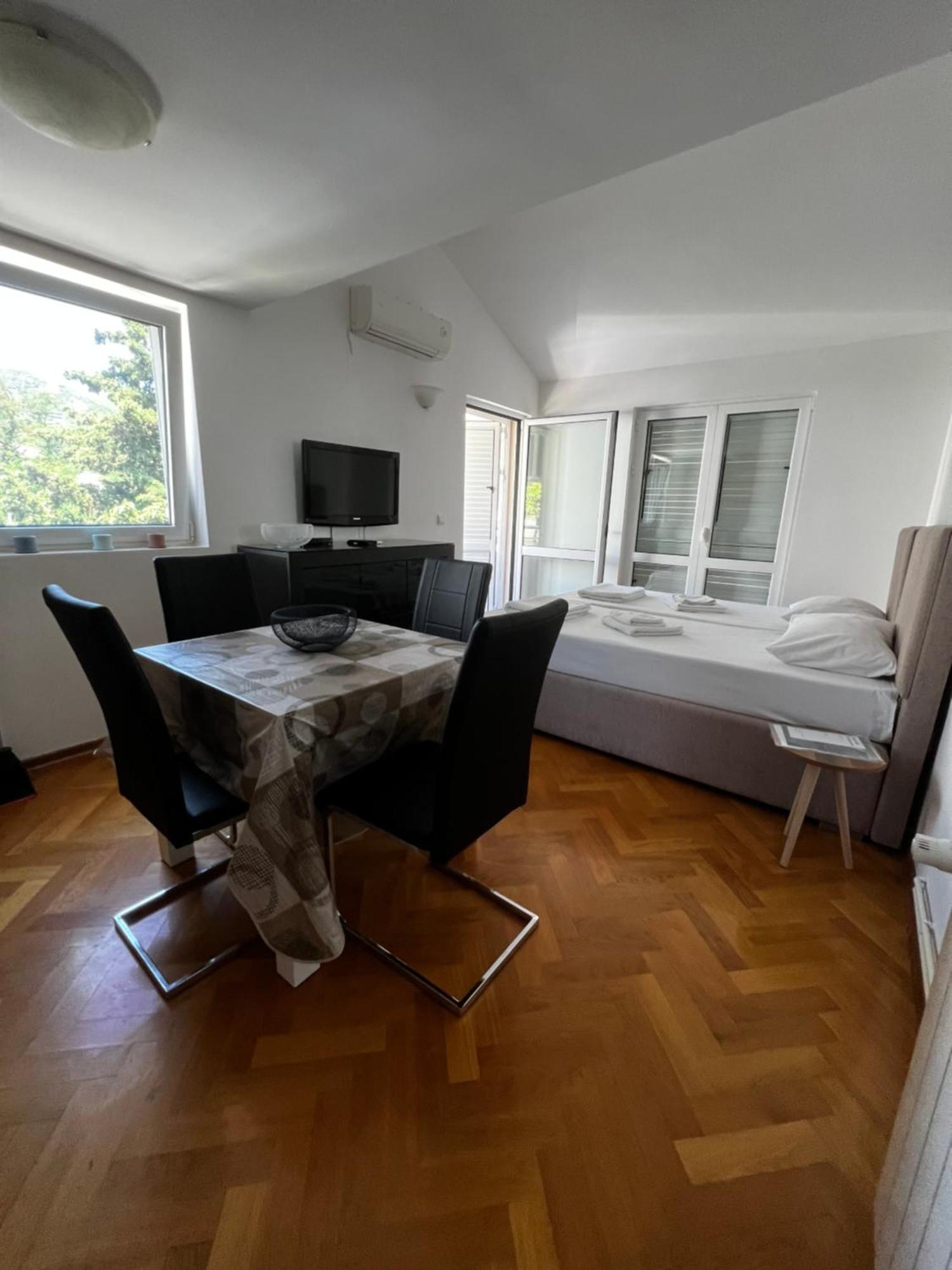 Guest House Mrvaljevic Budva Ngoại thất bức ảnh