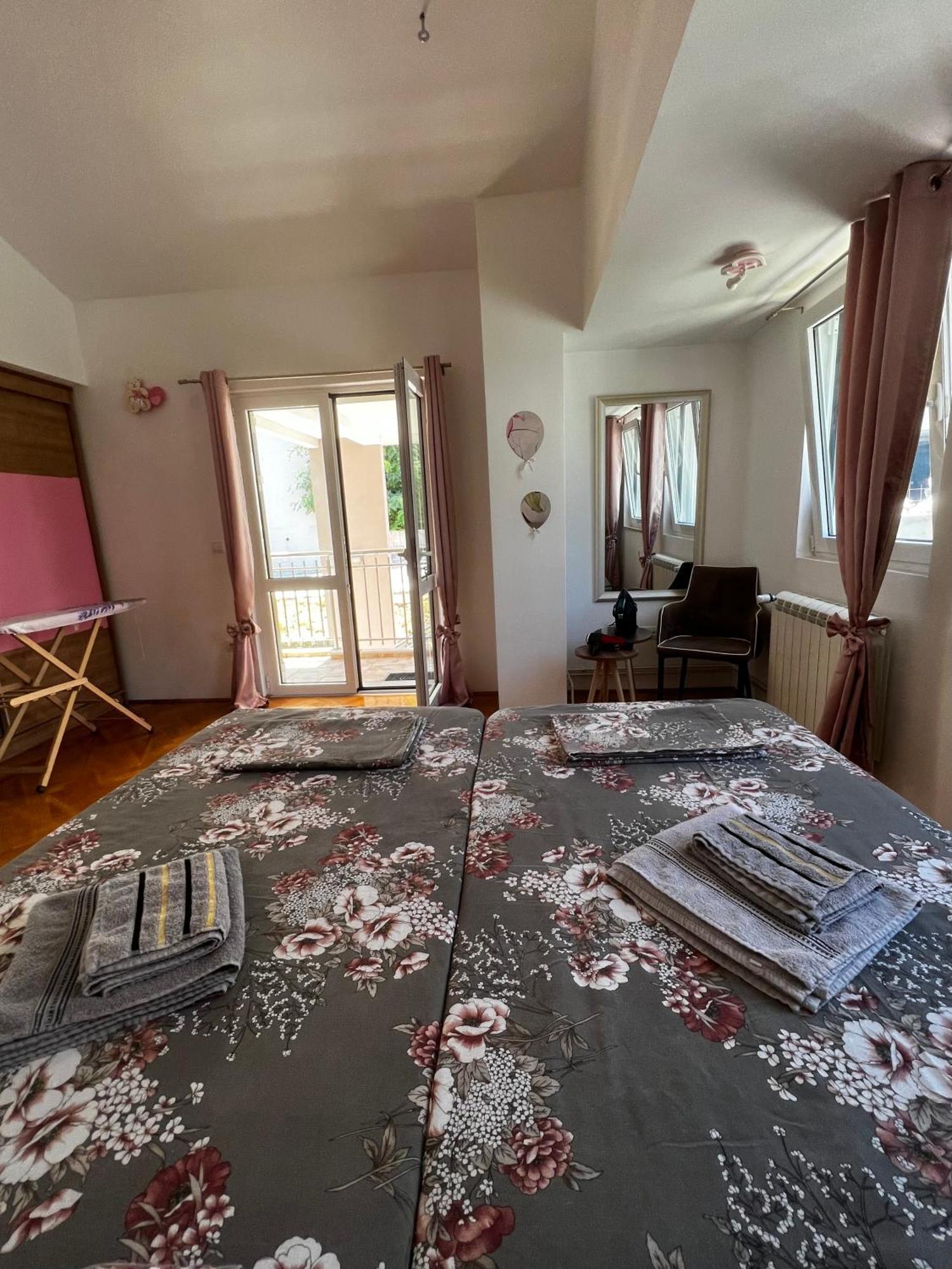 Guest House Mrvaljevic Budva Ngoại thất bức ảnh